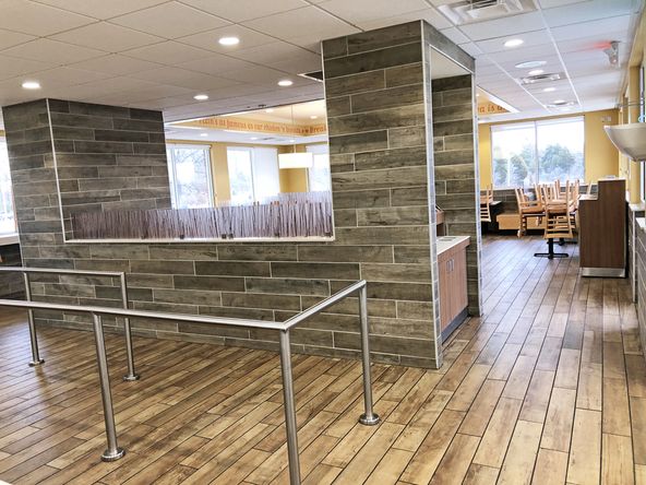 Freestanding Restaurant: 597 S Dixie Boulevard, Radcliff, KY 40160